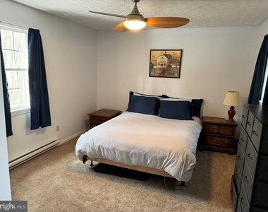 249 Meadow View Drive - Photo Thumbnail 15