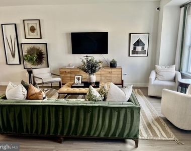 61 Zander Road - Photo Thumbnail 8