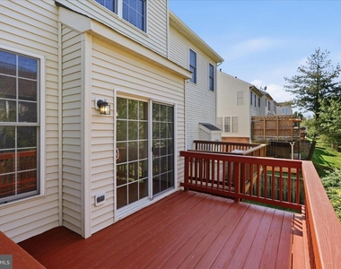 25828 Kirkwood Square - Photo Thumbnail 29