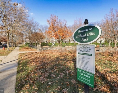 25828 Kirkwood Square - Photo Thumbnail 35