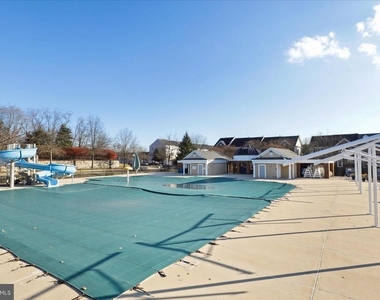 25828 Kirkwood Square - Photo Thumbnail 36