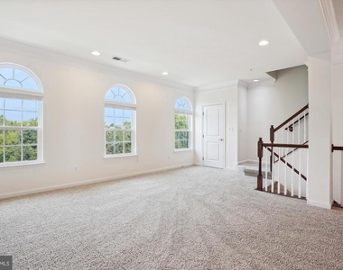 21707 Charity Terrace - Photo Thumbnail 8