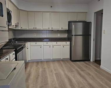 3709 George Mason Drive - Photo Thumbnail 23