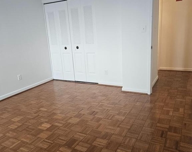 3709 George Mason Drive - Photo Thumbnail 16