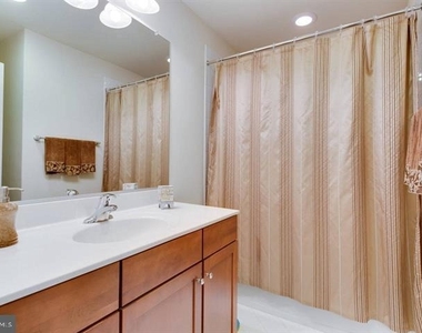 2149 Red Vine Drive - Photo Thumbnail 28