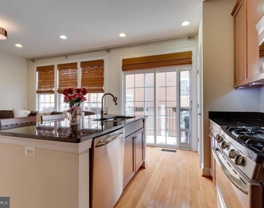 2149 Red Vine Drive - Photo Thumbnail 14