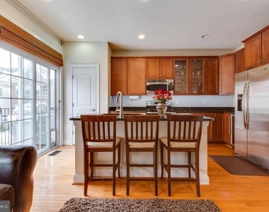 2149 Red Vine Drive - Photo Thumbnail 19