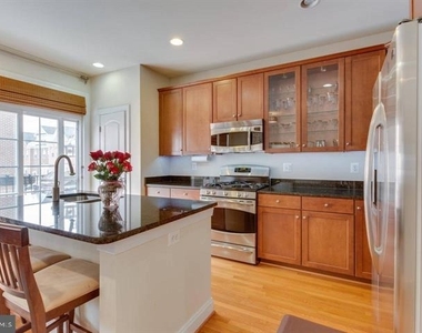 2149 Red Vine Drive - Photo Thumbnail 12
