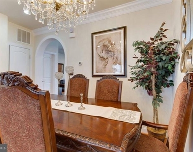 2149 Red Vine Drive - Photo Thumbnail 10