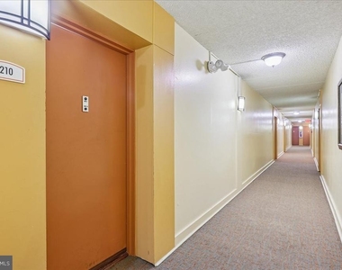 60 S Van Dorn Street - Photo Thumbnail 5