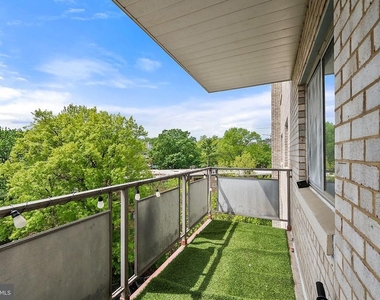 5340 Holmes Run Parkway - Photo Thumbnail 19