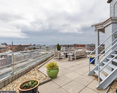 815 King Street - Photo Thumbnail 12