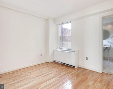 815 King Street - Photo Thumbnail 8