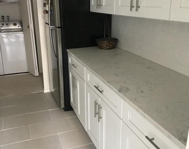 1326 Spruce Street - Photo Thumbnail 6