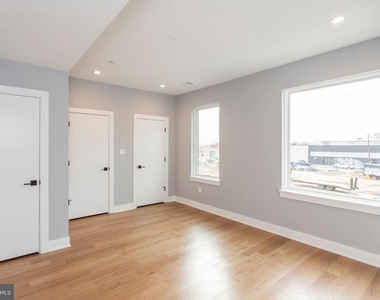 2102 Kimball Street - Photo Thumbnail 5