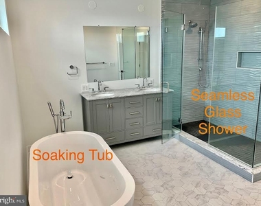 2102 Kimball Street - Photo Thumbnail 6