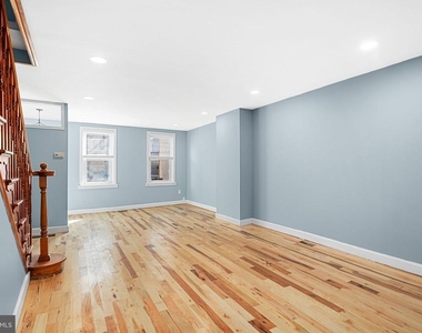 1152 S 15th Street - Photo Thumbnail 4