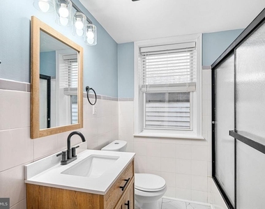 1152 S 15th Street - Photo Thumbnail 11