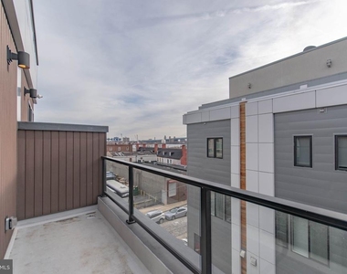 105 Olive Street - Photo Thumbnail 26