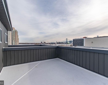 105 Olive Street - Photo Thumbnail 29