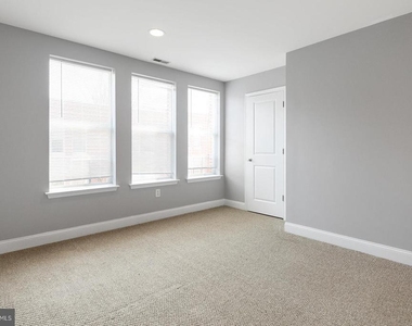 1940 N Gratz Street - Photo Thumbnail 5