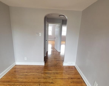 3315 Indian Queen Lane - Photo Thumbnail 7