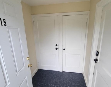 3315 Indian Queen Lane - Photo Thumbnail 17