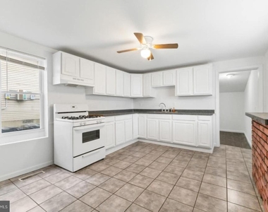 211 Broad Street - Photo Thumbnail 4