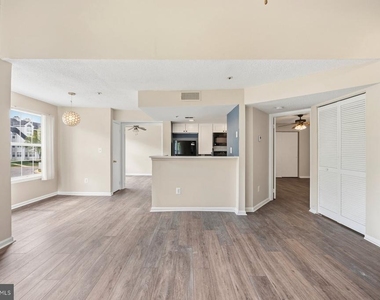 14053 Vista Drive - Photo Thumbnail 6