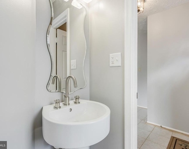 3036 New Oak Lane - Photo Thumbnail 11