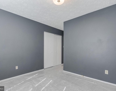 3036 New Oak Lane - Photo Thumbnail 23