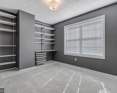 3036 New Oak Lane - Photo Thumbnail 22