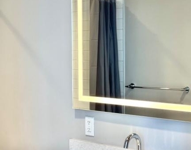 930 Rose Avenue - Photo Thumbnail 19