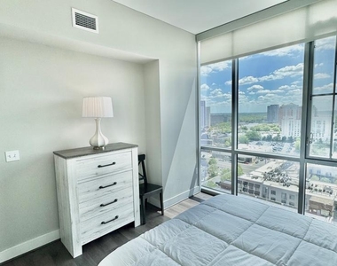 930 Rose Avenue - Photo Thumbnail 16