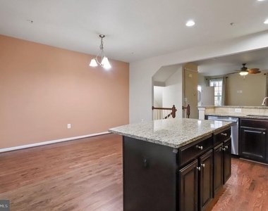 8079 Locust Mill Street - Photo Thumbnail 14