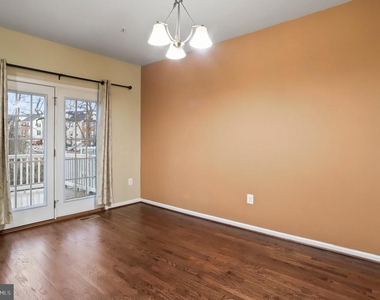 8079 Locust Mill Street - Photo Thumbnail 12