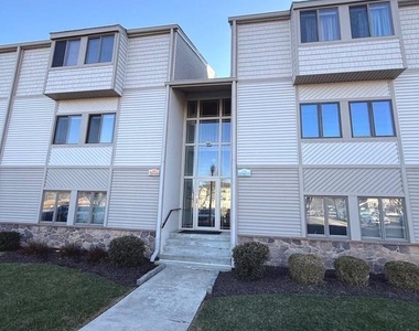 532 Riviera Drive - Photo Thumbnail 42