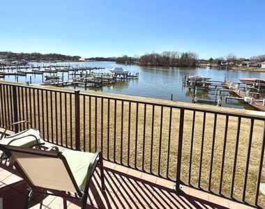 532 Riviera Drive - Photo Thumbnail 40