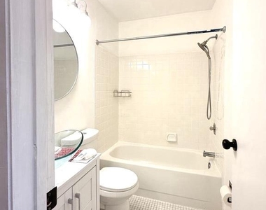 532 Riviera Drive - Photo Thumbnail 29