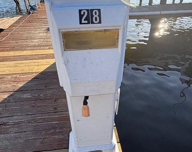 532 Riviera Drive - Photo Thumbnail 33