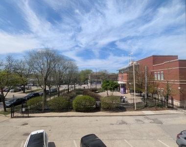 1668 W Farwell - Photo Thumbnail 10