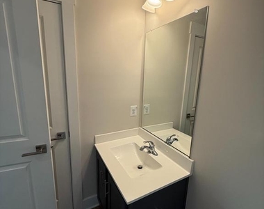 212 Pomegranate Lane - Photo Thumbnail 9