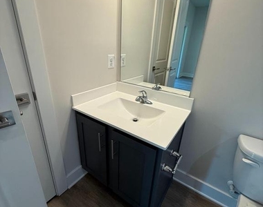 212 Pomegranate Lane - Photo Thumbnail 8