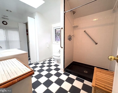 2513 Barrison Point Road - Photo Thumbnail 37