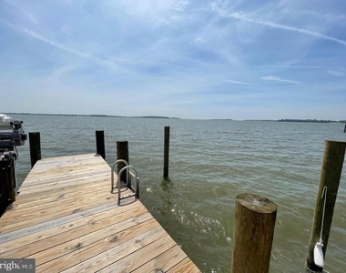 2513 Barrison Point Road - Photo Thumbnail 5