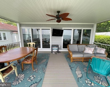 2513 Barrison Point Road - Photo Thumbnail 4