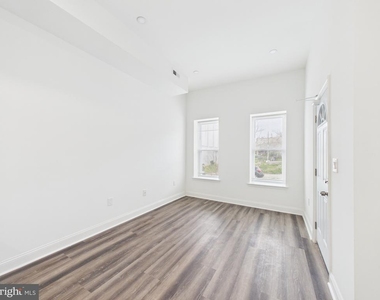 1315 Harlem Avenue - Photo Thumbnail 5