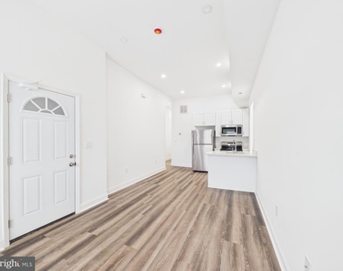 1315 Harlem Avenue - Photo Thumbnail 1