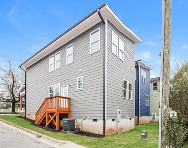 202 S Driver Street - Photo Thumbnail 12