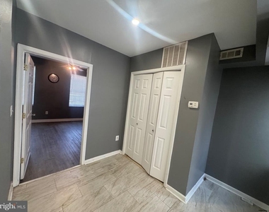 1108 N Bond Street - Photo Thumbnail 22